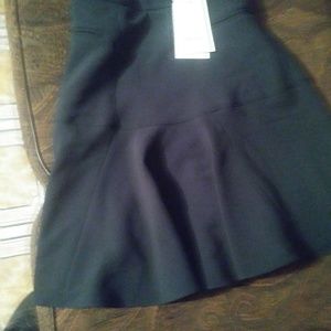 Gravitas skirt